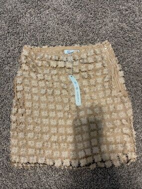 She + Sky Beige Daisy Appliqué Mini Skirt